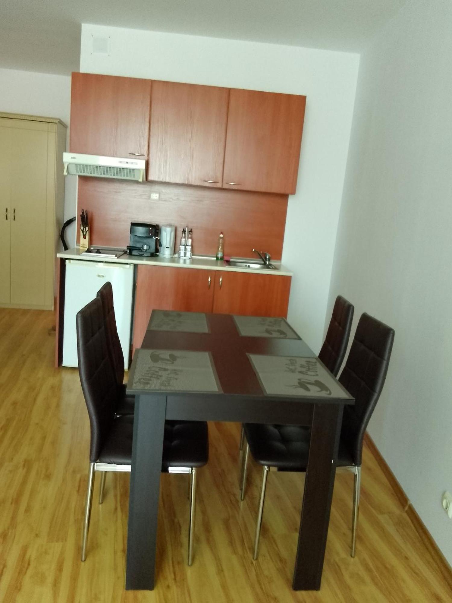 Студио Приморско Exteriör bild